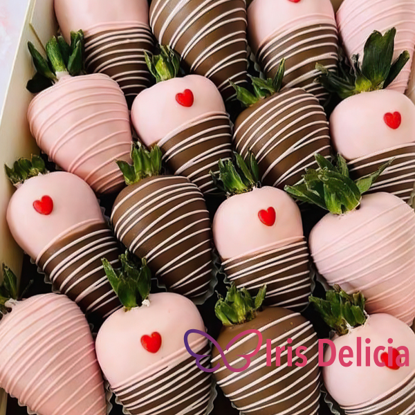 Набор клубника в шоколаде №14 (6 ягод - 890 руб; 9 ягод - 1790 руб; 12 ягод - 2290 руб; 16 ягод - 3090 руб; 20 ягод - 3690 руб; 25 ягод - 4490 руб) ягод - 4490 руб) фото