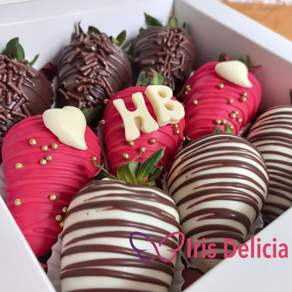 Набор клубника в шоколаде №10 (6 ягод - 890 руб; 9 ягод - 1790 руб; 12 ягод - 2290 руб; 16 ягод - 3090 руб; 20 ягод - 3690 руб; 25 ягод - 4490 руб) фото